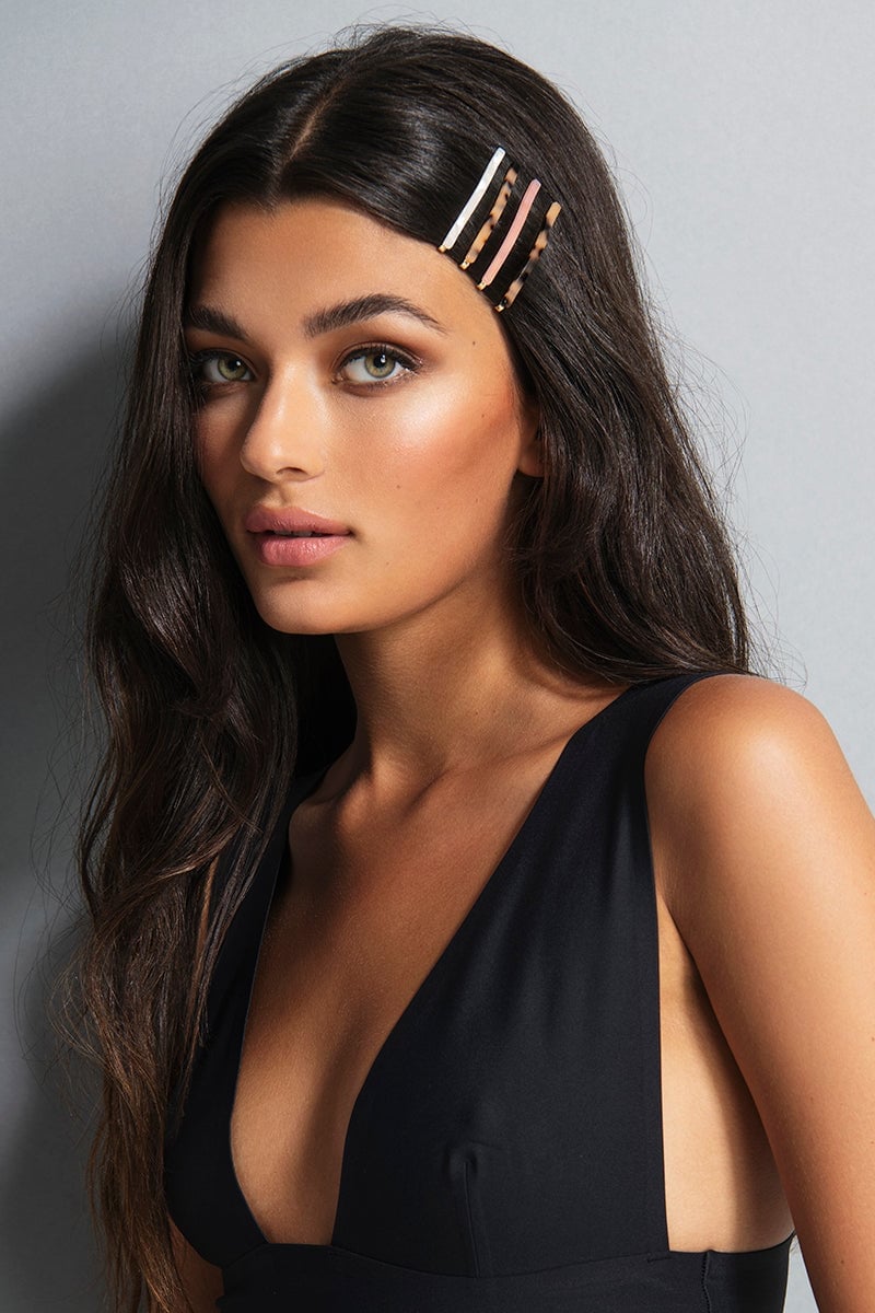 Mid-Back Dark Brown Waves With Tortoiseshell Clips, Wavy — Trendy Bobby Pins Hairstyles