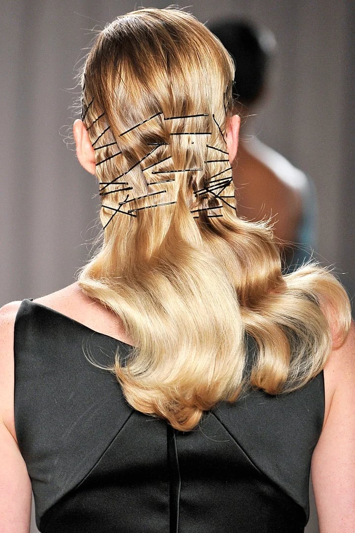 Shoulder Length Blonde Updo Geometric Pin Pattern — Trendy Bobby Pins Hairstyles