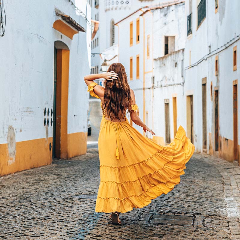 Flowy Tiered Yellow Maxi Dress for Travel — Trendy Boho Chic Outfits