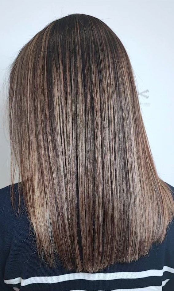 Collarbone Straight Layers Medium Brown With Blonde — Trendy Brown Hair with Blonde Highlights