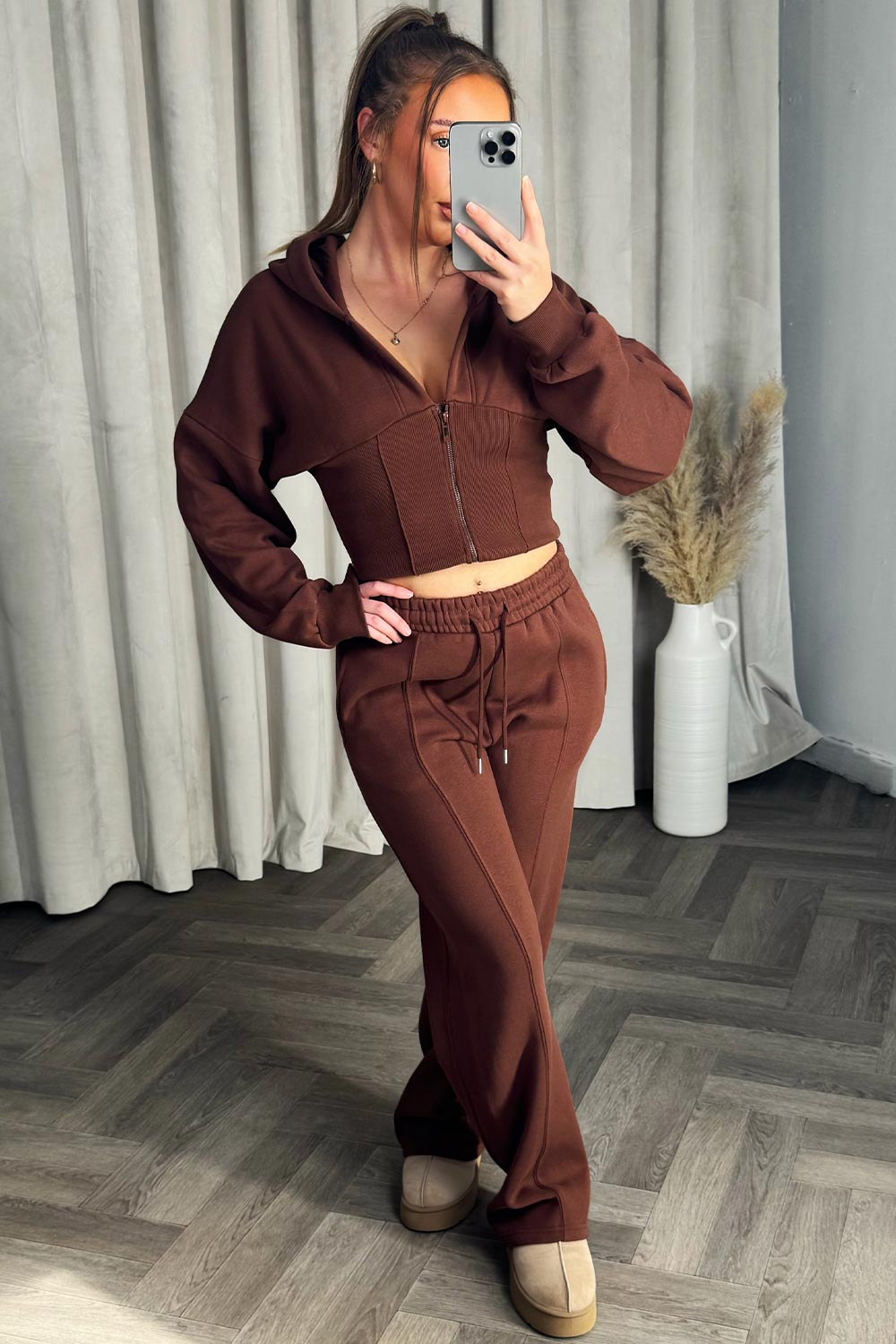 Corset Detail Brown Hoodie With Joggers — Trendy Brown Hoodie Outfit
