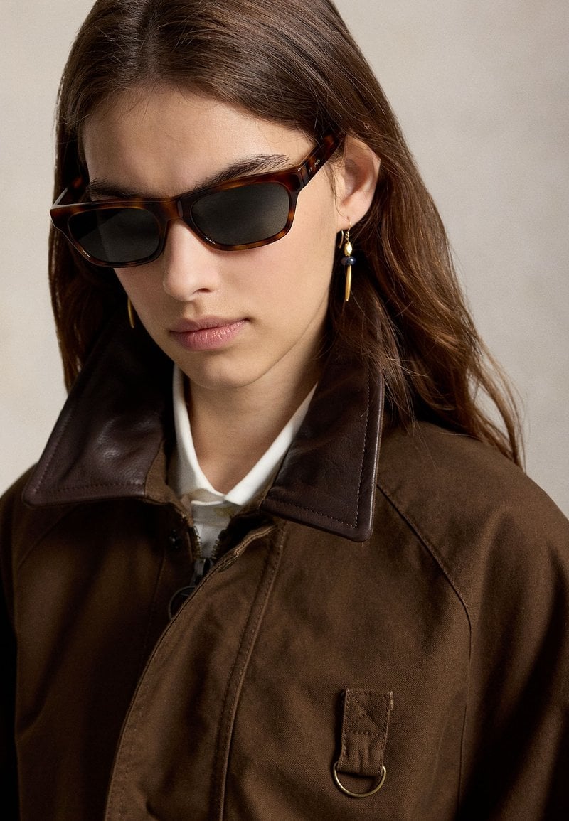 Cotton Jacket With Leather Collar — Trendy Brown Jacket Outfit