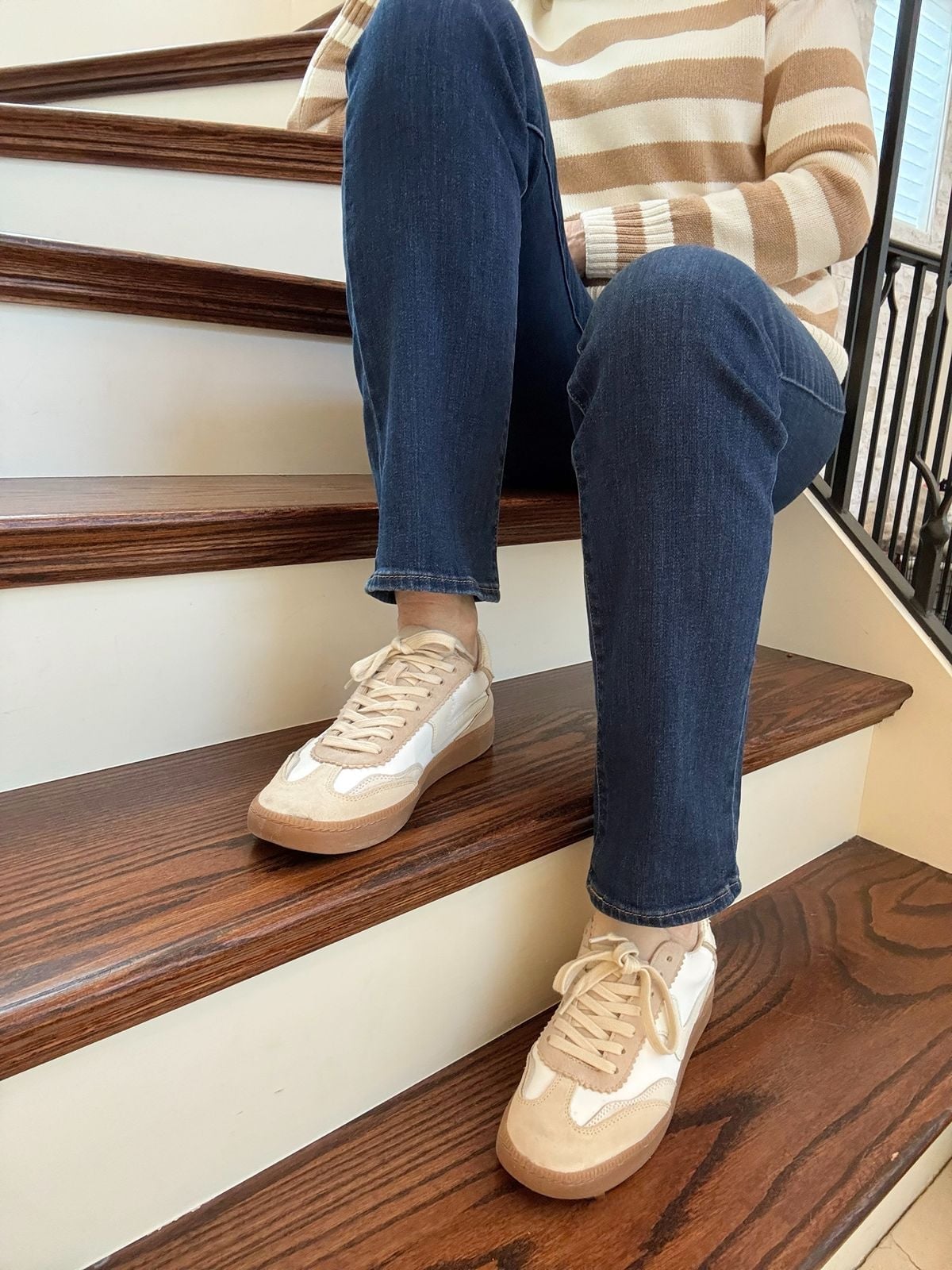 Striped Sweater and Straight Leg Jeans — Trendy Brown Sneakers Outfit