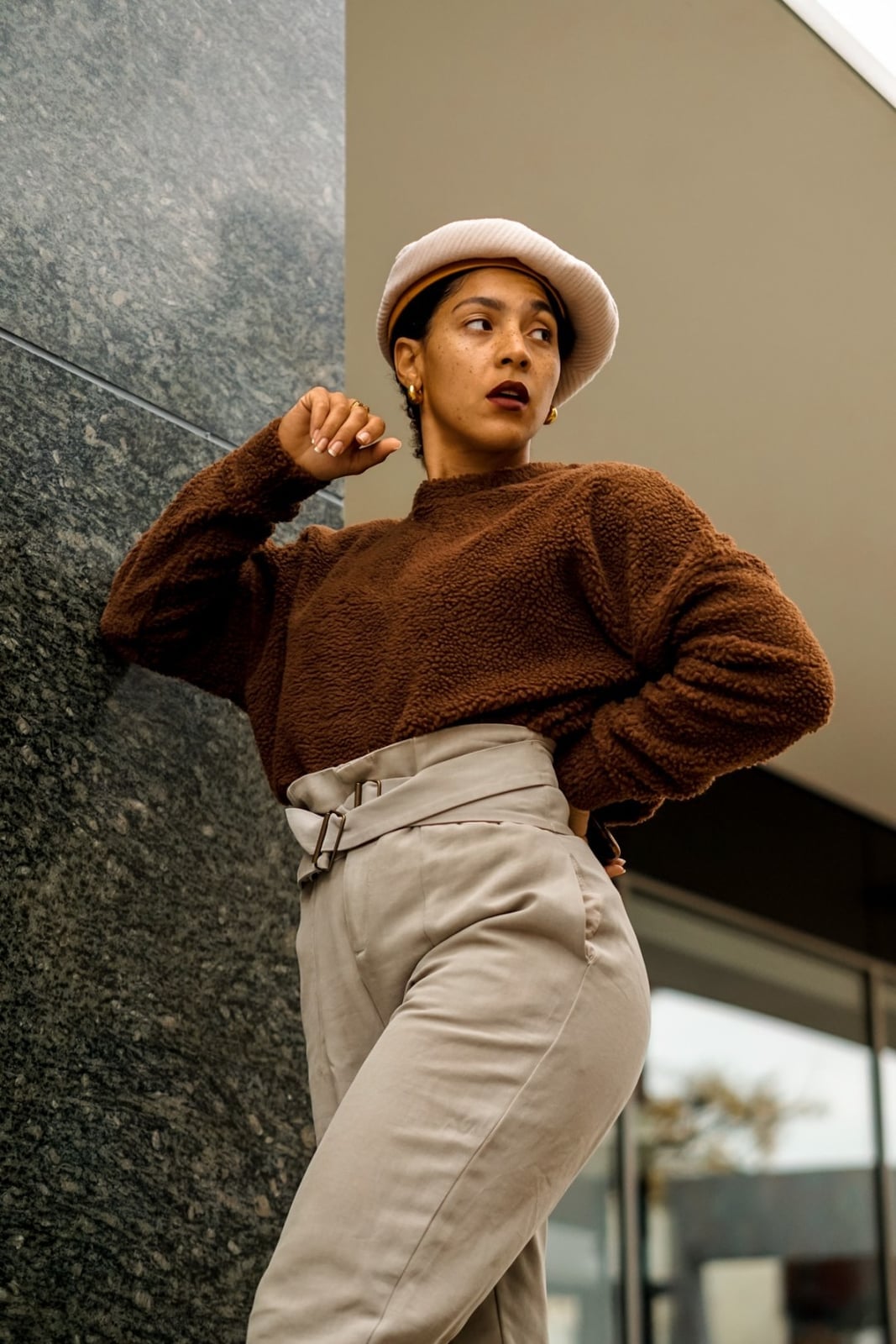 Oversized Teddy Texture Brown Sweater with Beige Pants — Trendy Brown Sweater Outfit