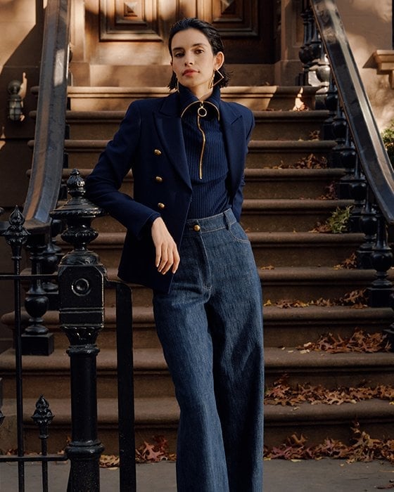 Navy Double-Breasted Blazer with Wide-Leg Jeans Navy Double-Breasted Blazer with Wide-Leg Jeans — Trendy Business Professional Outfits