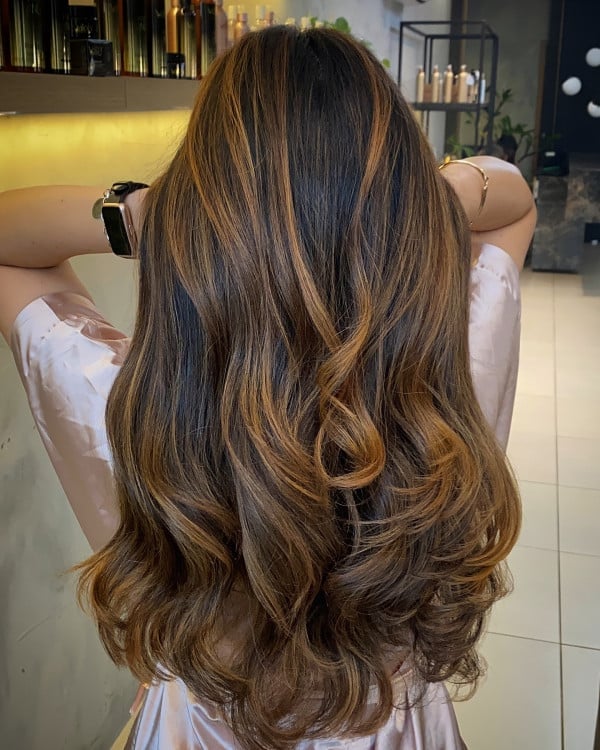 Medium Brown With Warm Caramel Highlights Medium Brown With Warm Caramel Highlights — Trendy Caramel Hair Color