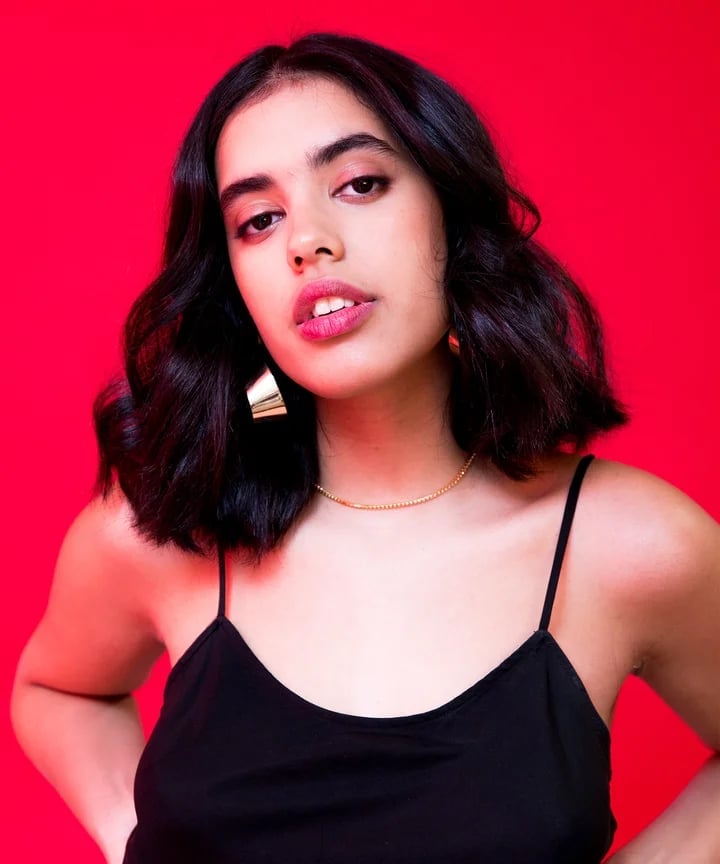 Dark Brown Bob With Face-Framing Layers Dark Brown Bob With Face-Framing Layers — Trendy Chin Length Hair