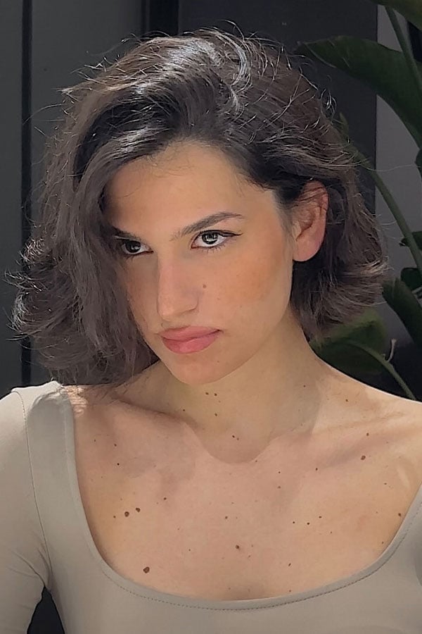 Dark Brown Bob With Volume Waves Dark Brown Bob With Volume Waves — Trendy Chin Length Hair