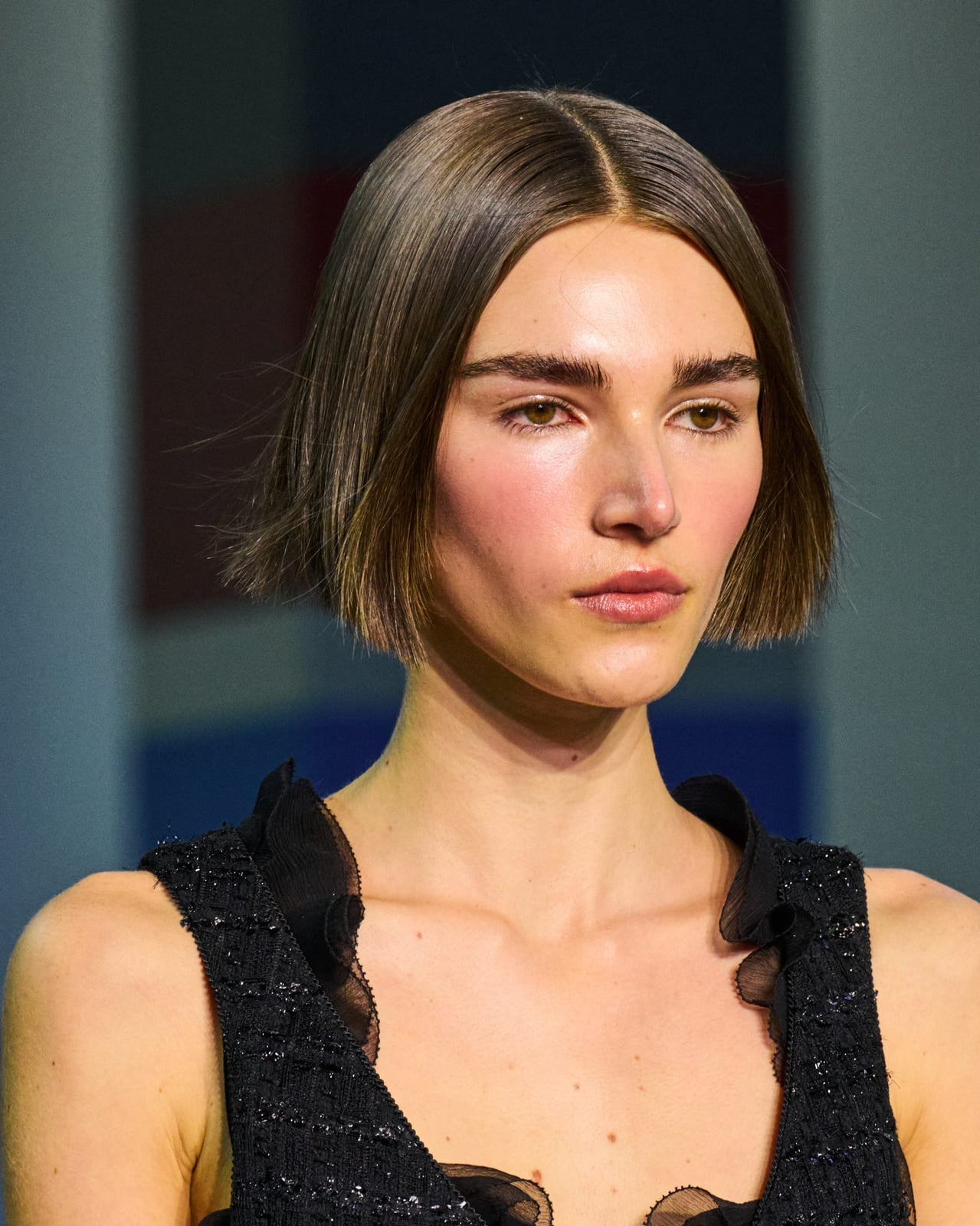 Fine Texture Medium Brown Blunt Bob Fine Texture Medium Brown Blunt Bob — Trendy Chin Length Hair
