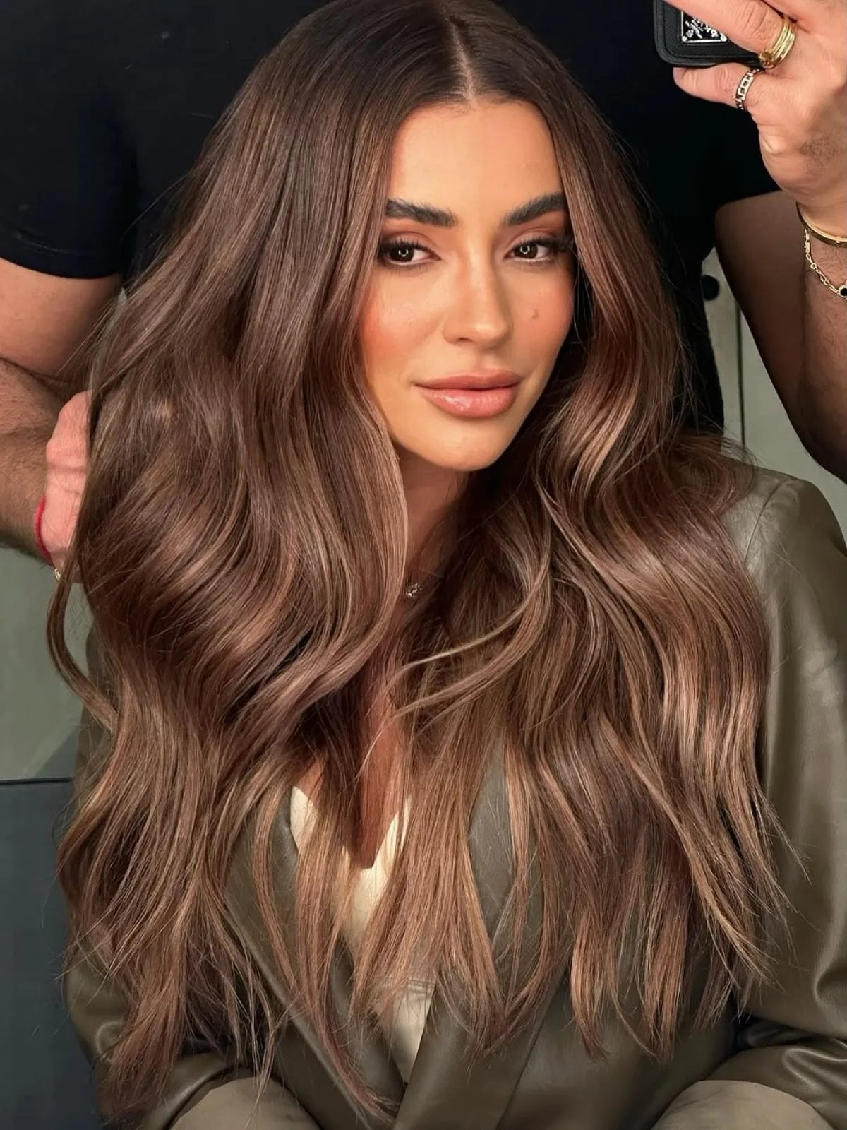Mid-Back Rich Mocha With Highlights, Wavy Mid-Back Rich Mocha With Highlights, Wavy — Trendy Chocolate Hair Color