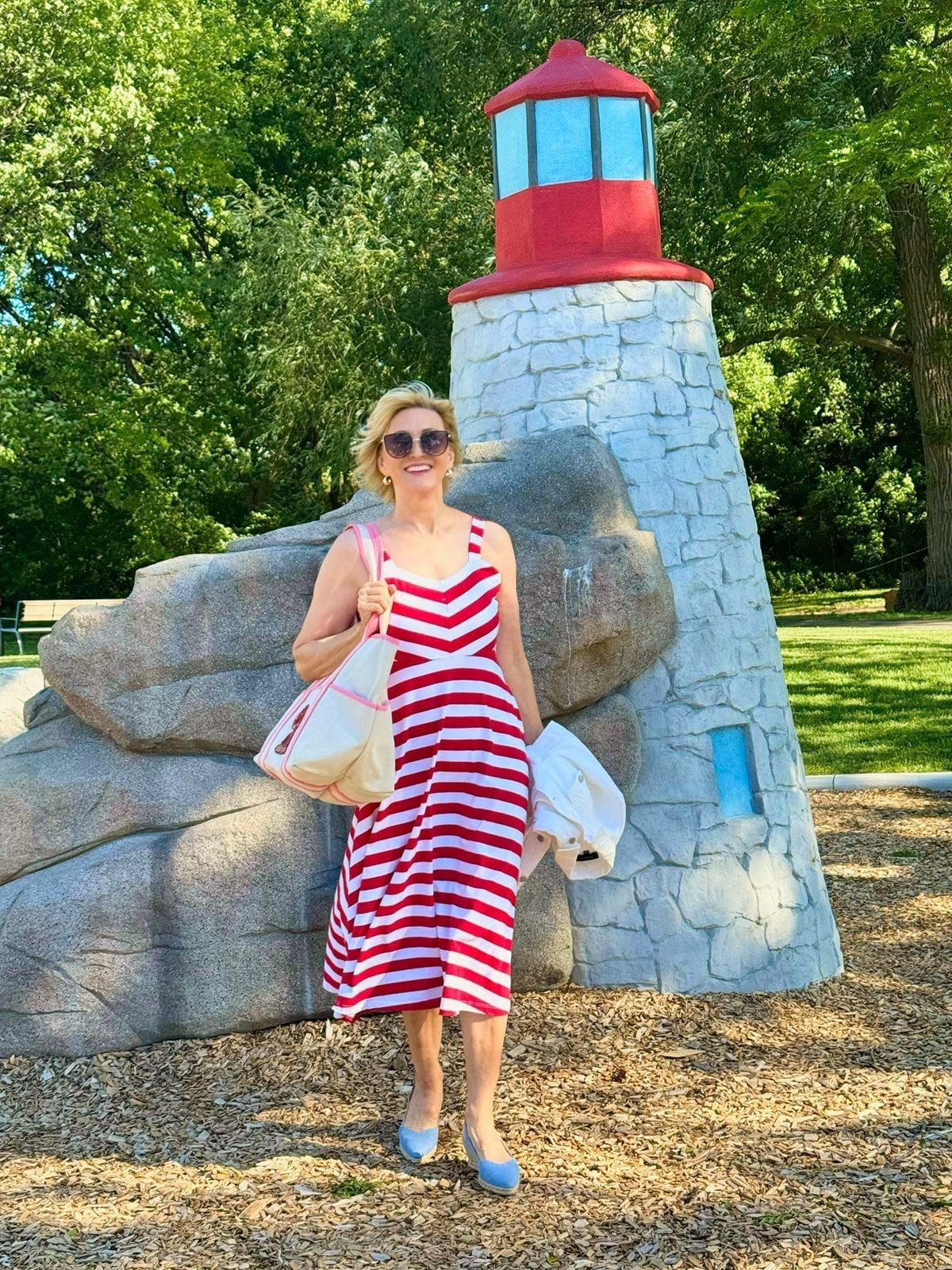 Red Sleeveless Linen Midi Dress — Trendy Coastal Outfits