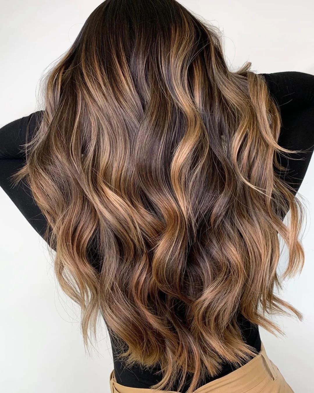 Dark Brown With Blonde Balayage Contrast — Trendy Cool Brown Hair