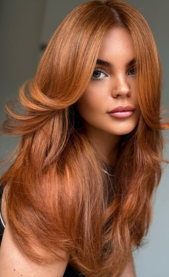 Glossy Soft Copper Mid-Back Length Lob — Trendy Copper Hair