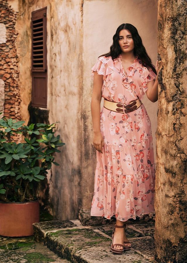 Pink Floral Tiered Maxi Dress with Ruffled Collar — Trendy Cottagecore Outfits