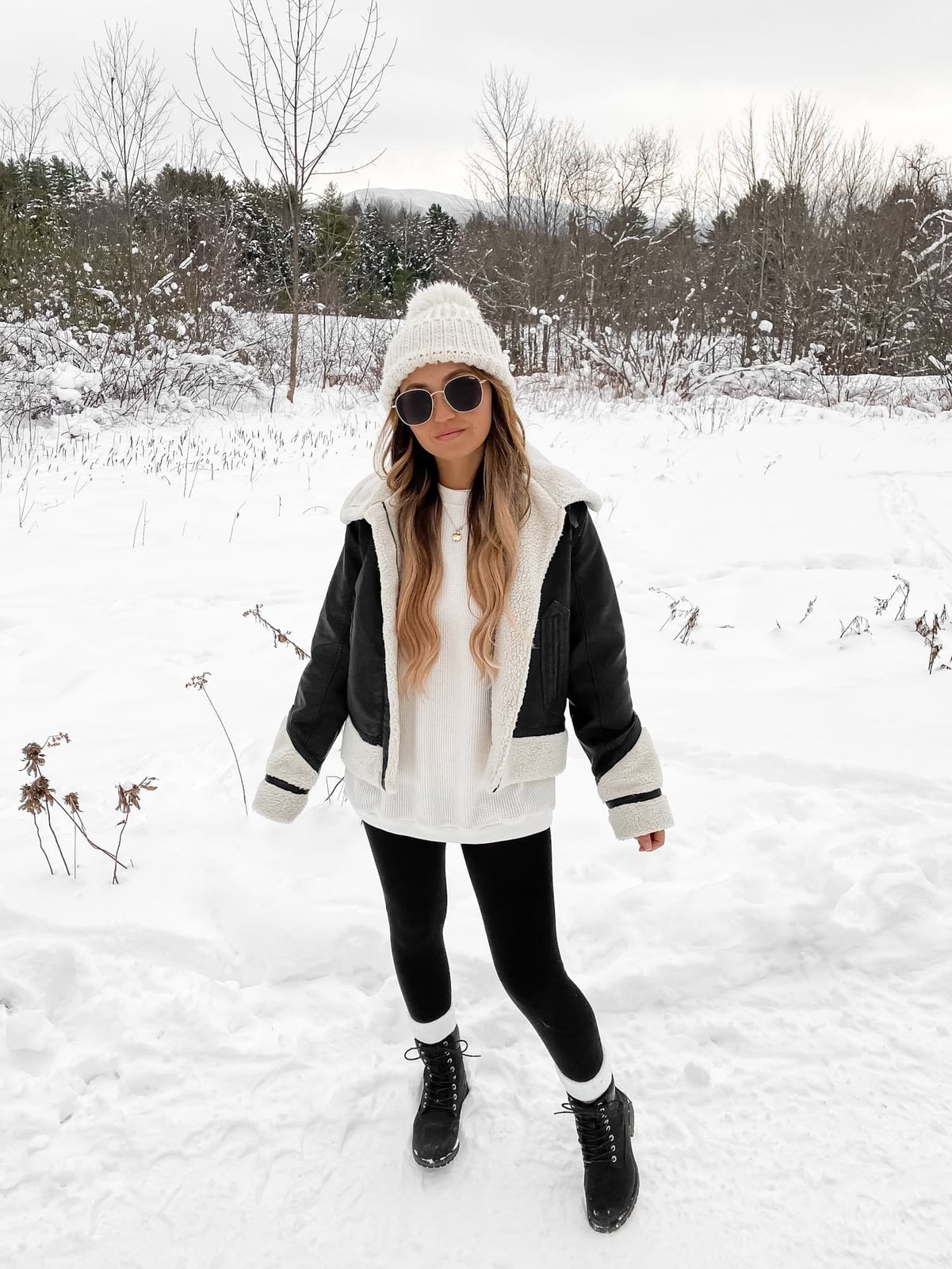 Black Sherpa-Lined Jacket for Winter Black Sherpa-Lined Jacket for Winter — Trendy Cozy Outfits