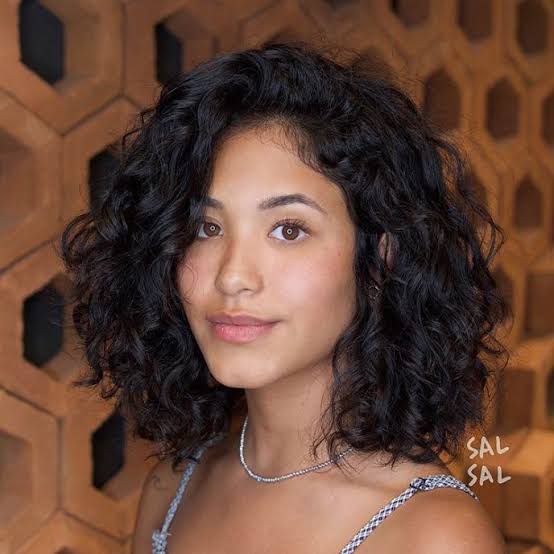 Shoulder Length Layers With Curtain Bangs — Trendy Curly Hair