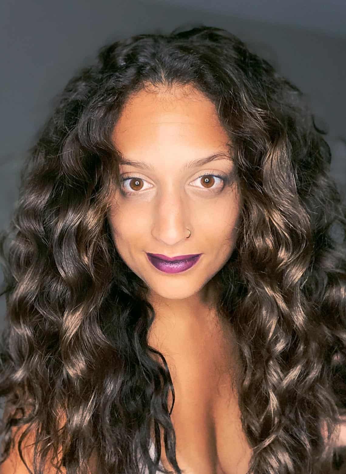 Collarbone Long Layers With Face-Framing Pieces Collarbone Long Layers With Face-Framing Pieces — Trendy Curly Hair Natural