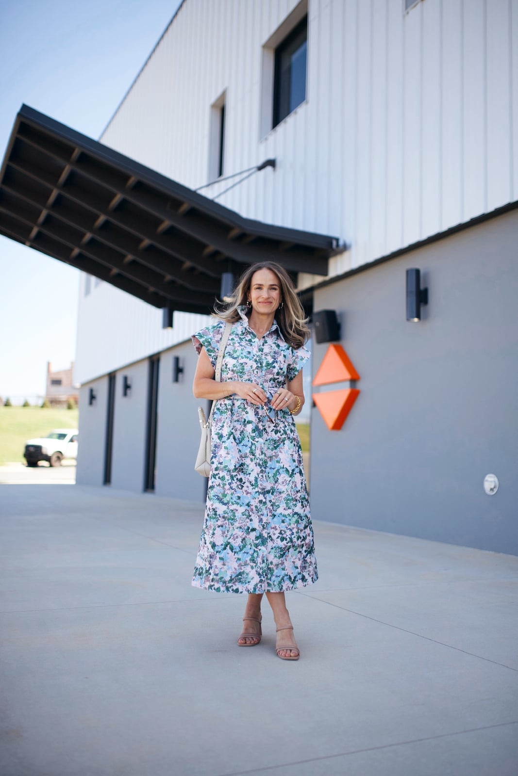 Floral Print Midi Shirt Dress with Nude Sandals Floral Print Midi Shirt Dress with Nude Sandals — Trendy Cute Church Outfit