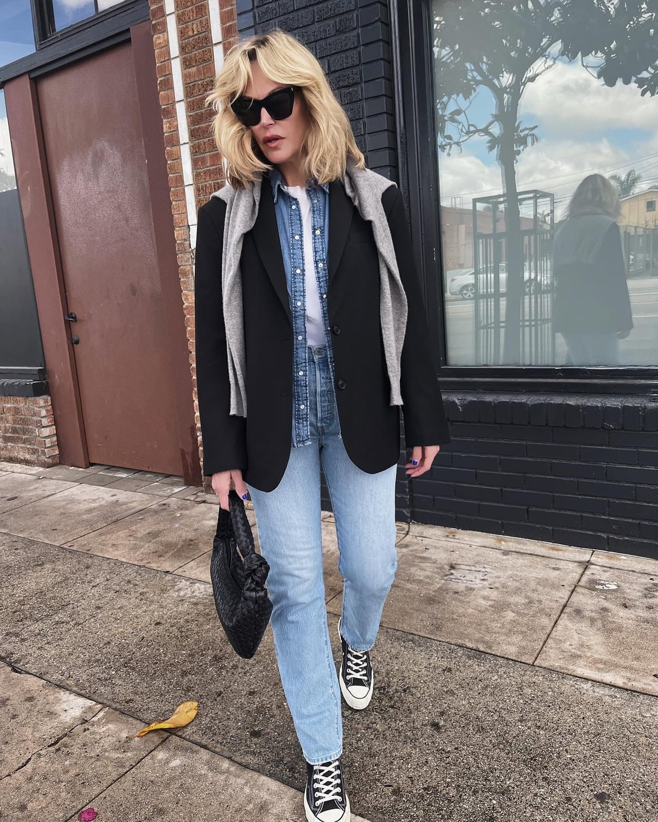 Denim Shirt Under Black Blazer — Trendy Denim Jacket Outfits