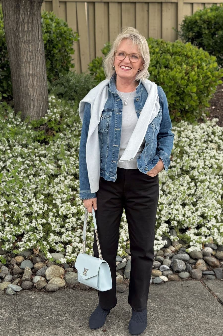 Classic Jacket With Draped Scarf — Trendy Denim Jacket Outfits