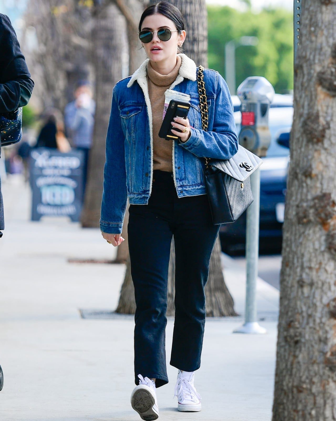 Shearling Collar Jacket With Tan Turtleneck — Trendy Denim Jacket Outfits