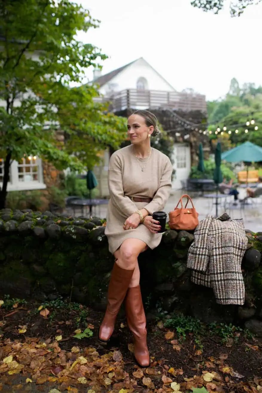 Beige Knit Dress With Brown Leather Boots — Trendy Dress with Boots