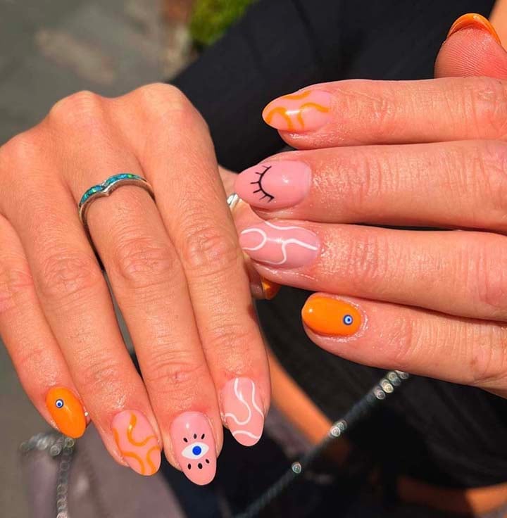 Playful Evil Eye Short Almond Nails Playful Evil Eye Short Almond Nails — Trendy Evil Eye Nails