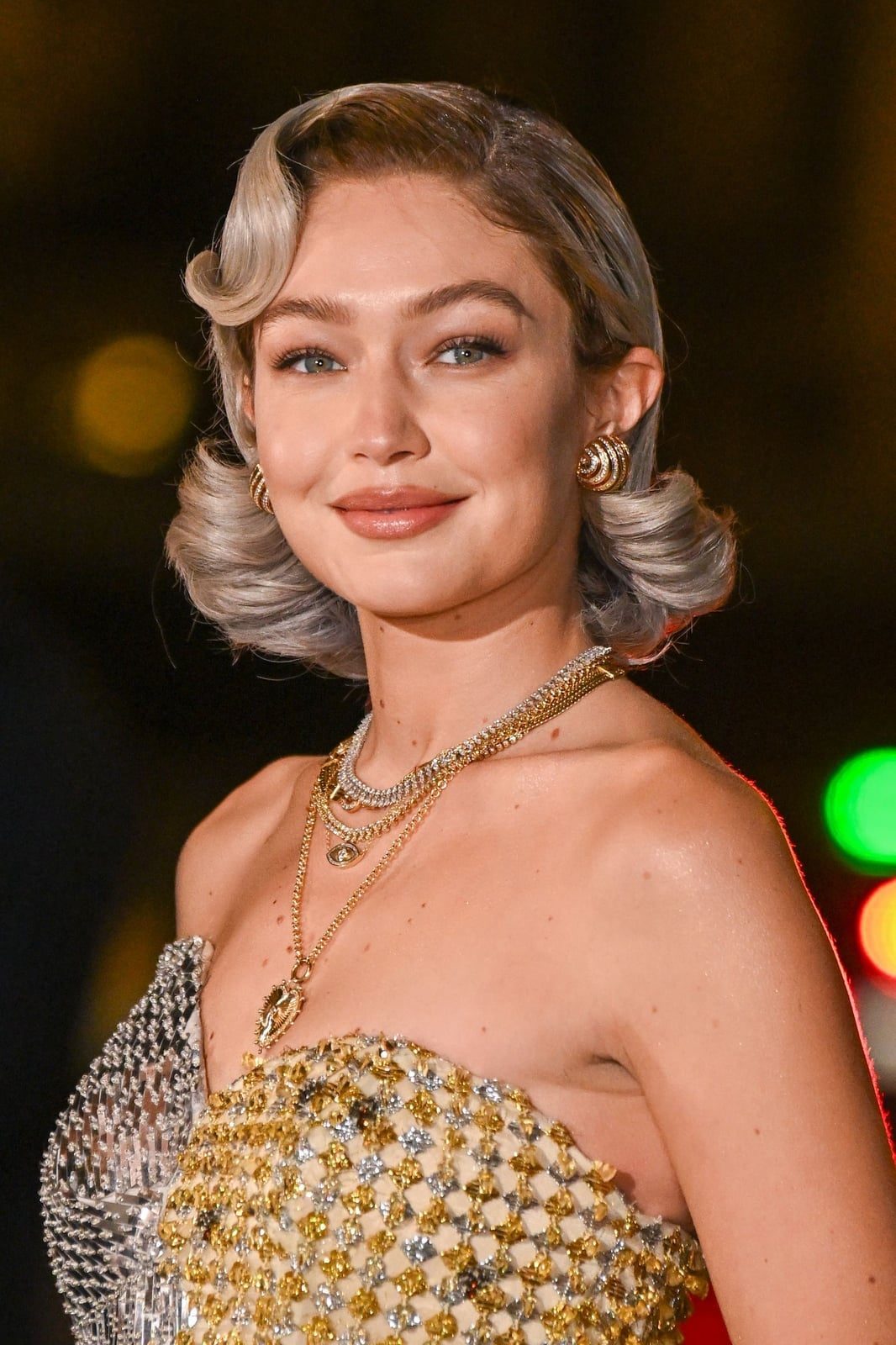 Ash Blonde Bob With Vintage Finger Waves — Trendy Formal Hair