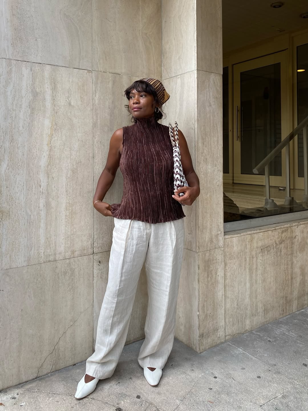Brown Ribbed Top With Wide Leg Linen Trousers — Trendy French Style