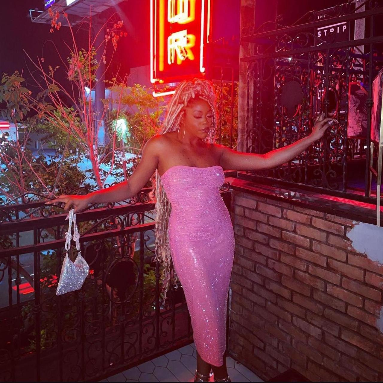 Pink Sequin Strapless Midi Dress Pink Sequin Strapless Midi Dress — Trendy Going Out Outfits Night Club