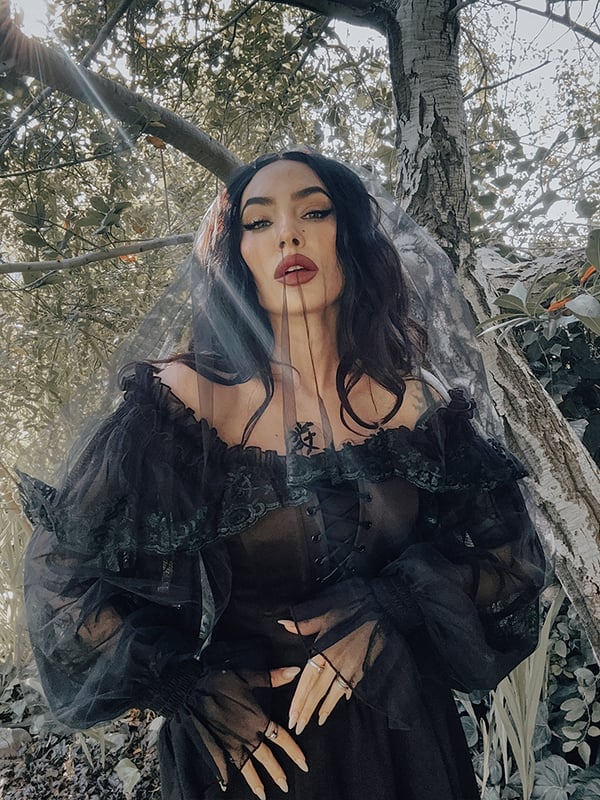 Sheer Ruffled Off-Shoulder Top with Veil Sheer Ruffled Off-Shoulder Top with Veil — Trendy Goth Outfits