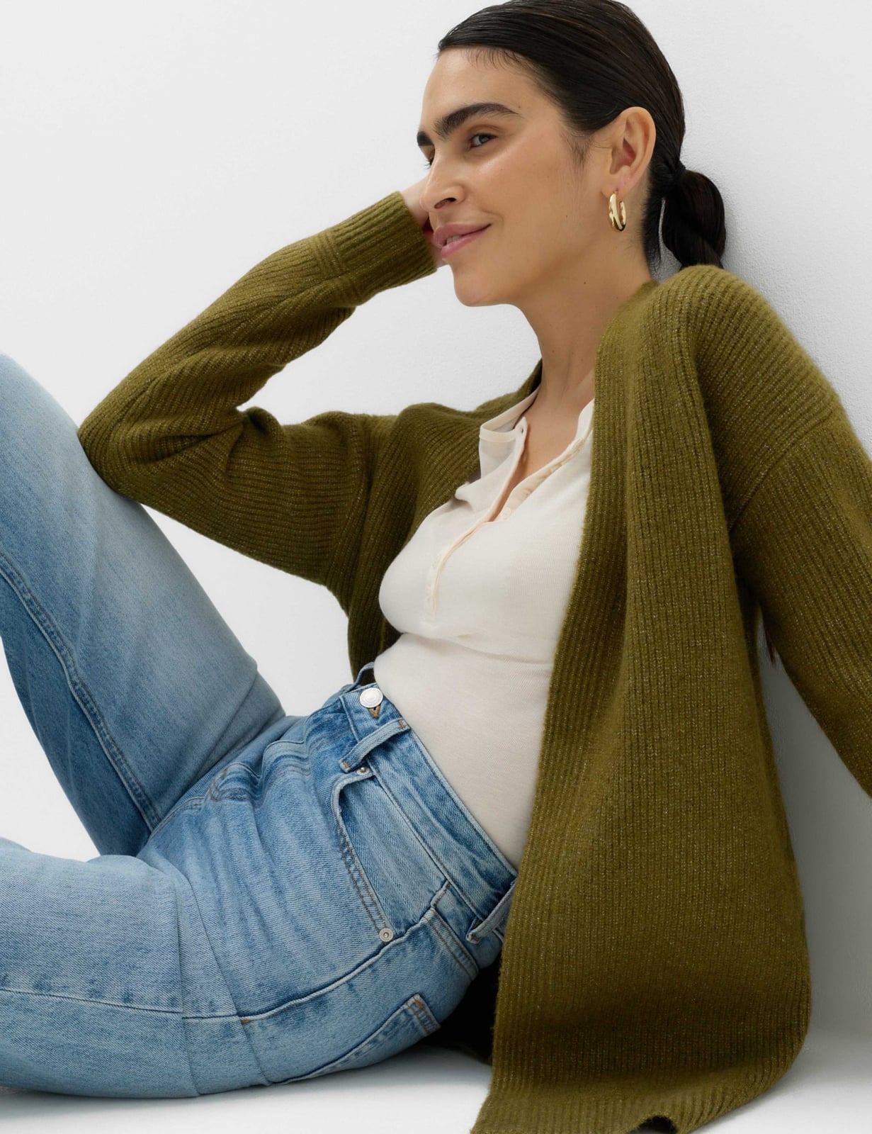 Olive Green Ribbed Cardigan with Straight Leg Jeans — Trendy Green Cardigan Outfit