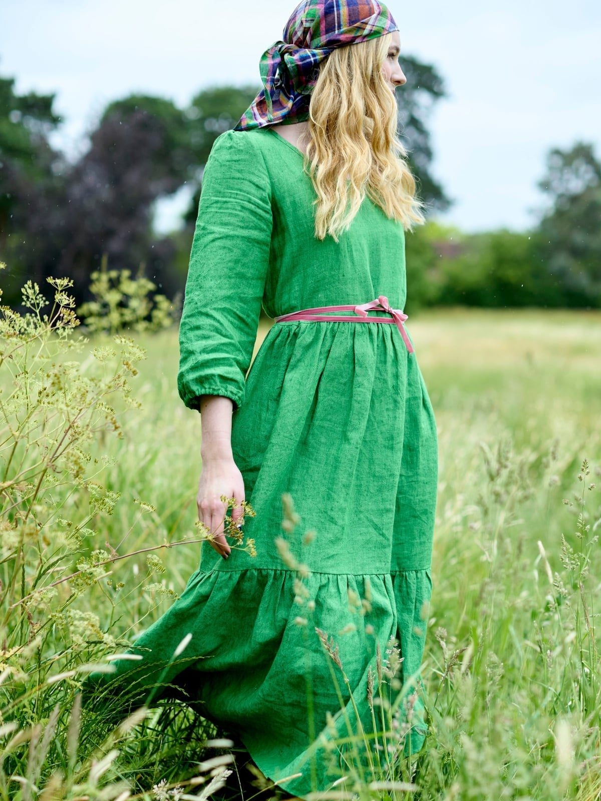 Apple Green Linen Midi Dress with Pink Belt Apple Green Linen Midi Dress with Pink Belt — Trendy Green Outfits