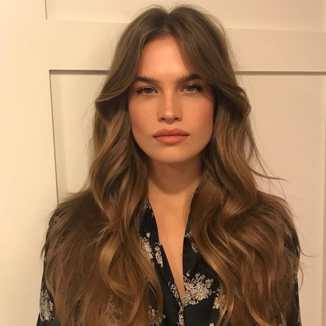 Mid-Back Layers With Soft Curtain Bangs — Trendy Hairstyles for School