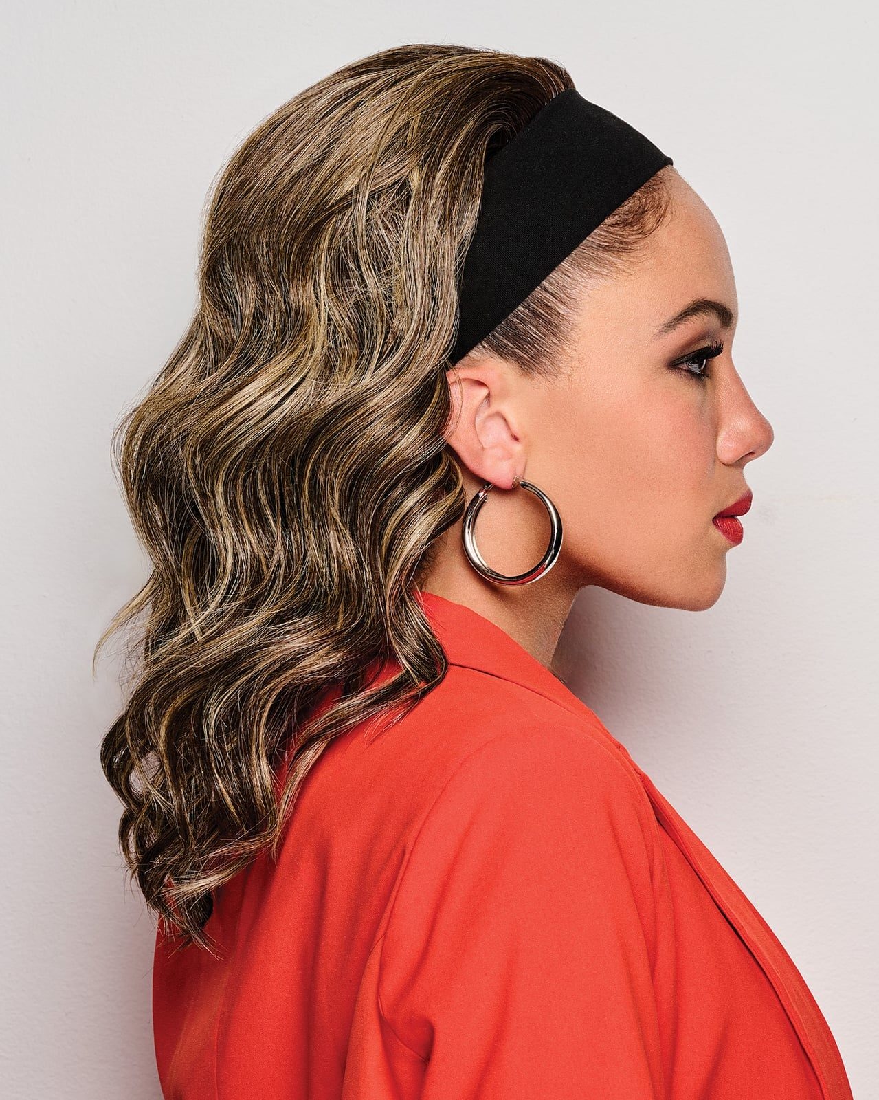 613 Ombre Blonde Mid-Back Body Waves 613 Ombre Blonde Mid-Back Body Waves — Trendy Headband Wig