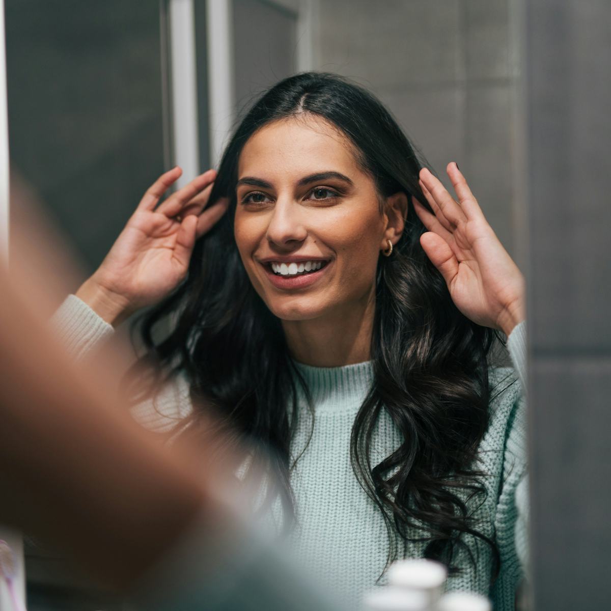 Mid-Back Dark Brown Loose Waves — Trendy Heatless Curls