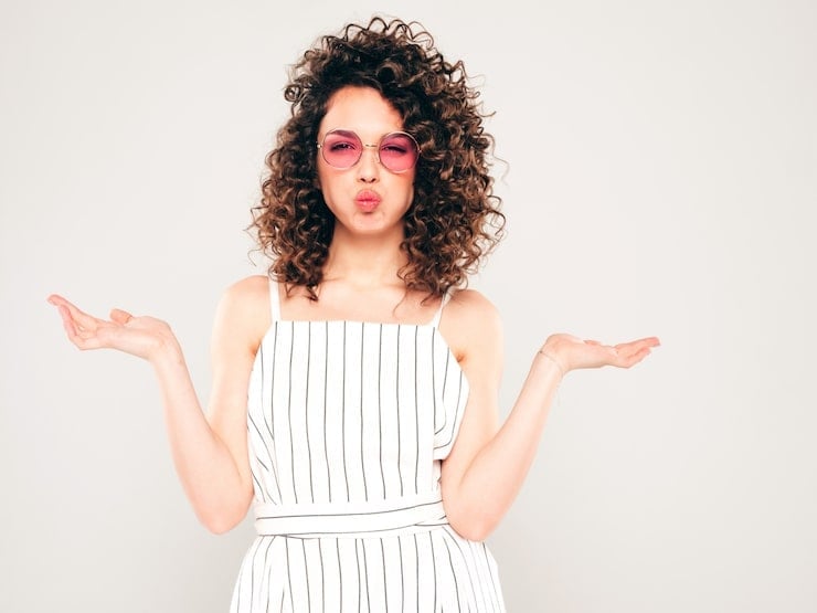 Shoulder Length Dark Brown Spiral Curls, Curly — Trendy Heatless Curls