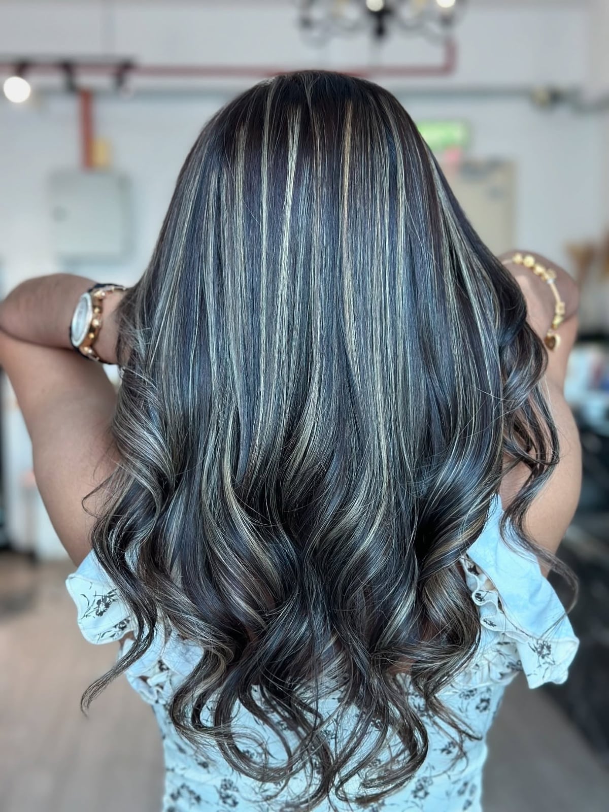 Mid-Back Dark Brown With Striking Ash Blonde Highlights, Wavy — Trendy Highlights Hair