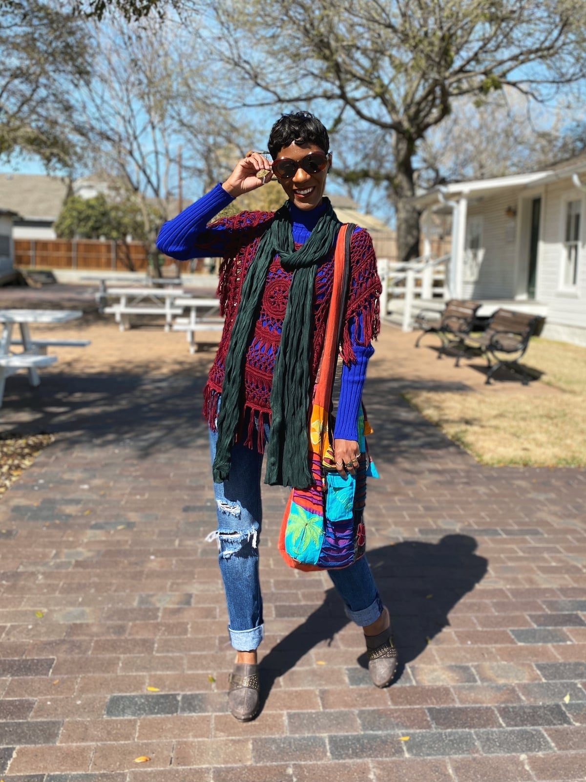 Crochet Poncho Over Distressed Jeans — Trendy Hippie Outfits