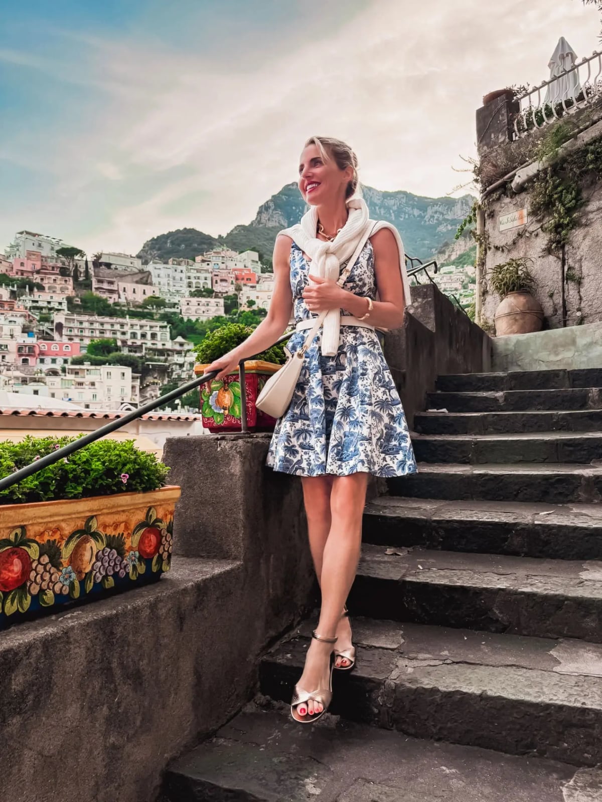 Blue White Floral Dress With Sweater — Trendy Italy Outfits