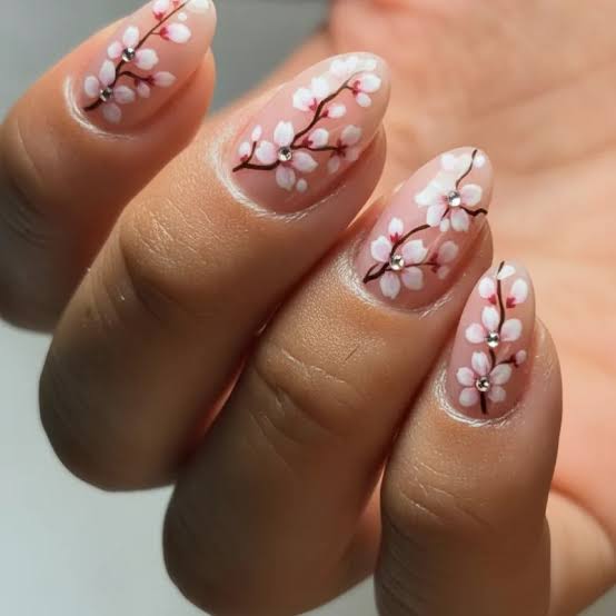 Medium Oval Sheer Pink Cherry Blossom Rhinestone Nails Medium Oval Sheer Pink Cherry Blossom Rhinestone Nails — Trendy Japanese Nails