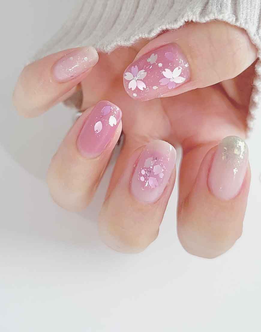 Short Oval Pink White Cherry Blossom Glitter Nails Short Oval Pink White Cherry Blossom Glitter Nails — Trendy Japanese Nails