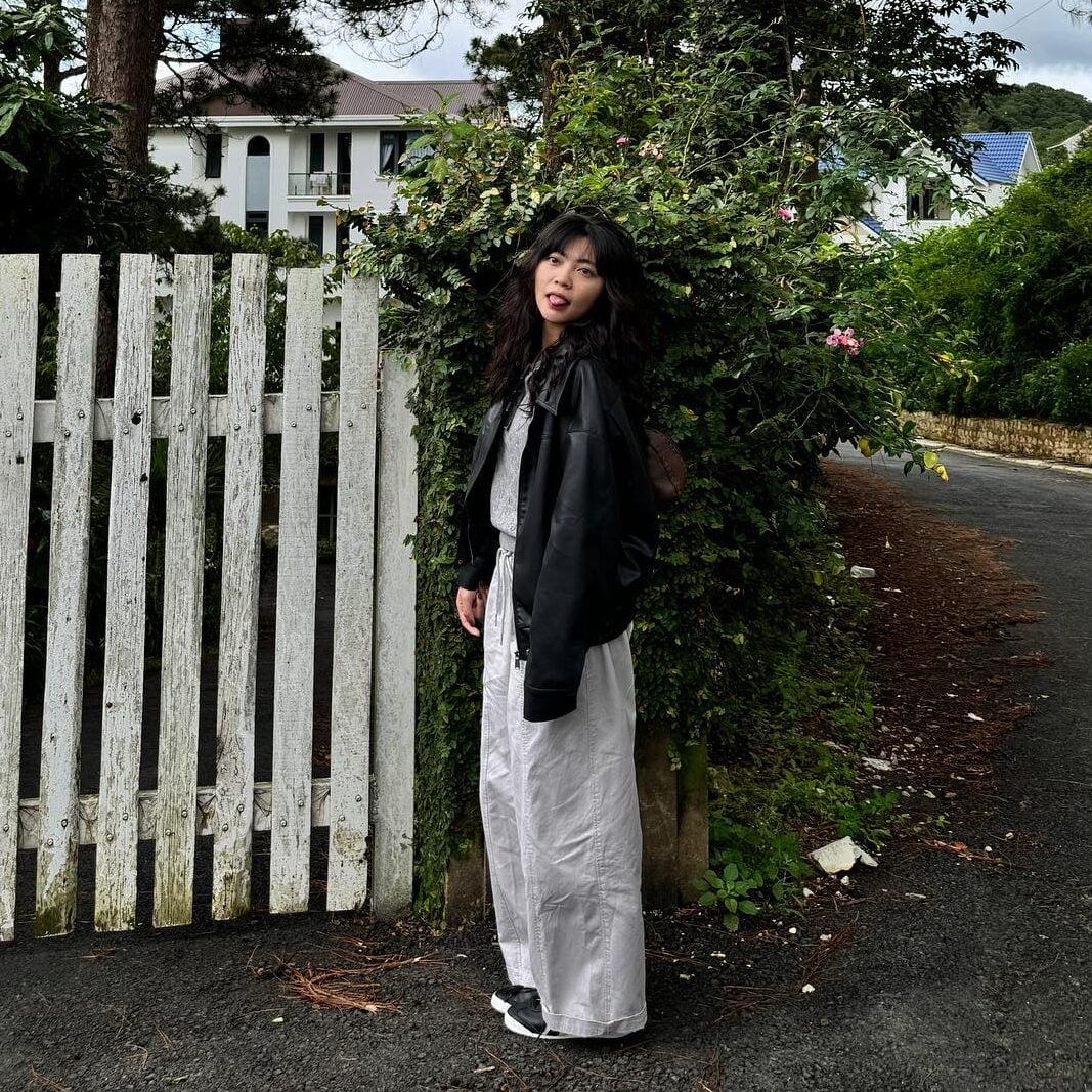 Leather Jacket With Wide-Leg Trousers — Trendy Japanese Outfits