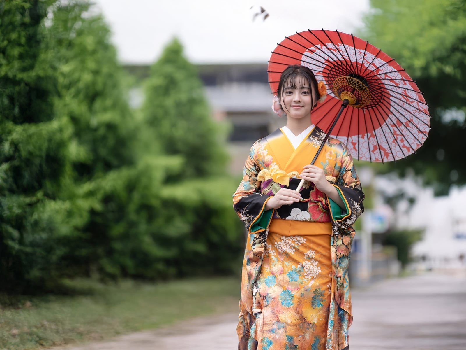 Vibrant Floral Silk Kimono With Parasol — Trendy Japanese Outfits