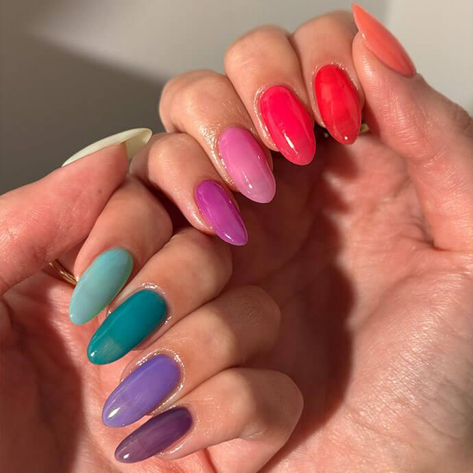 Vibrant Rainbow Gradient Jelly Short Almond Nails Vibrant Rainbow Gradient Jelly Short Almond Nails — Trendy Jelly Nails