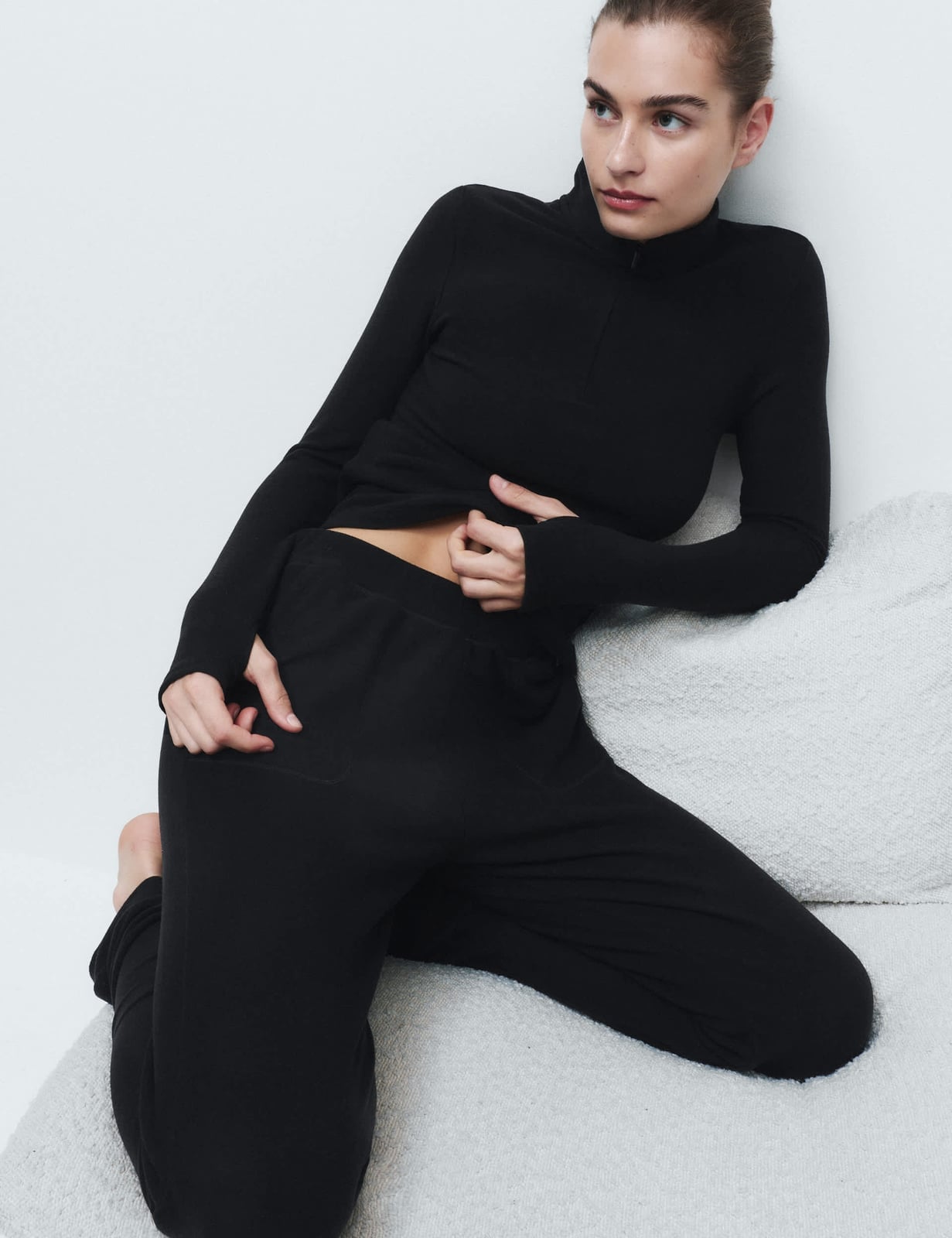 Black Relaxed-Fit Joggers with Quarter-Zip Top Black Relaxed-Fit Joggers with Quarter-Zip Top — Trendy Jogging Outfits