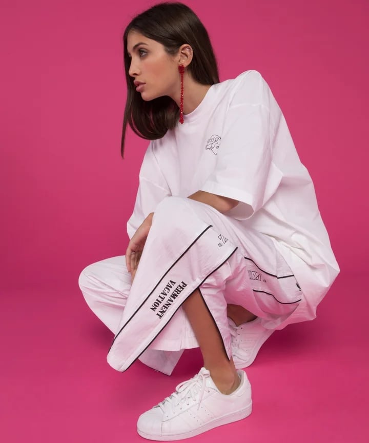 Oversized White T-Shirt with Relaxed Pants Oversized White T-Shirt with Relaxed Pants — Trendy K-pop Outfits