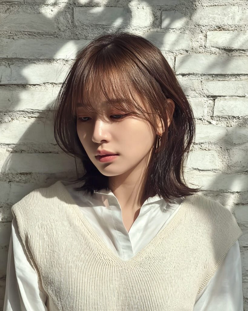 Shoulder Layers With Curtain Bangs — Trendy Korean Hairstyles