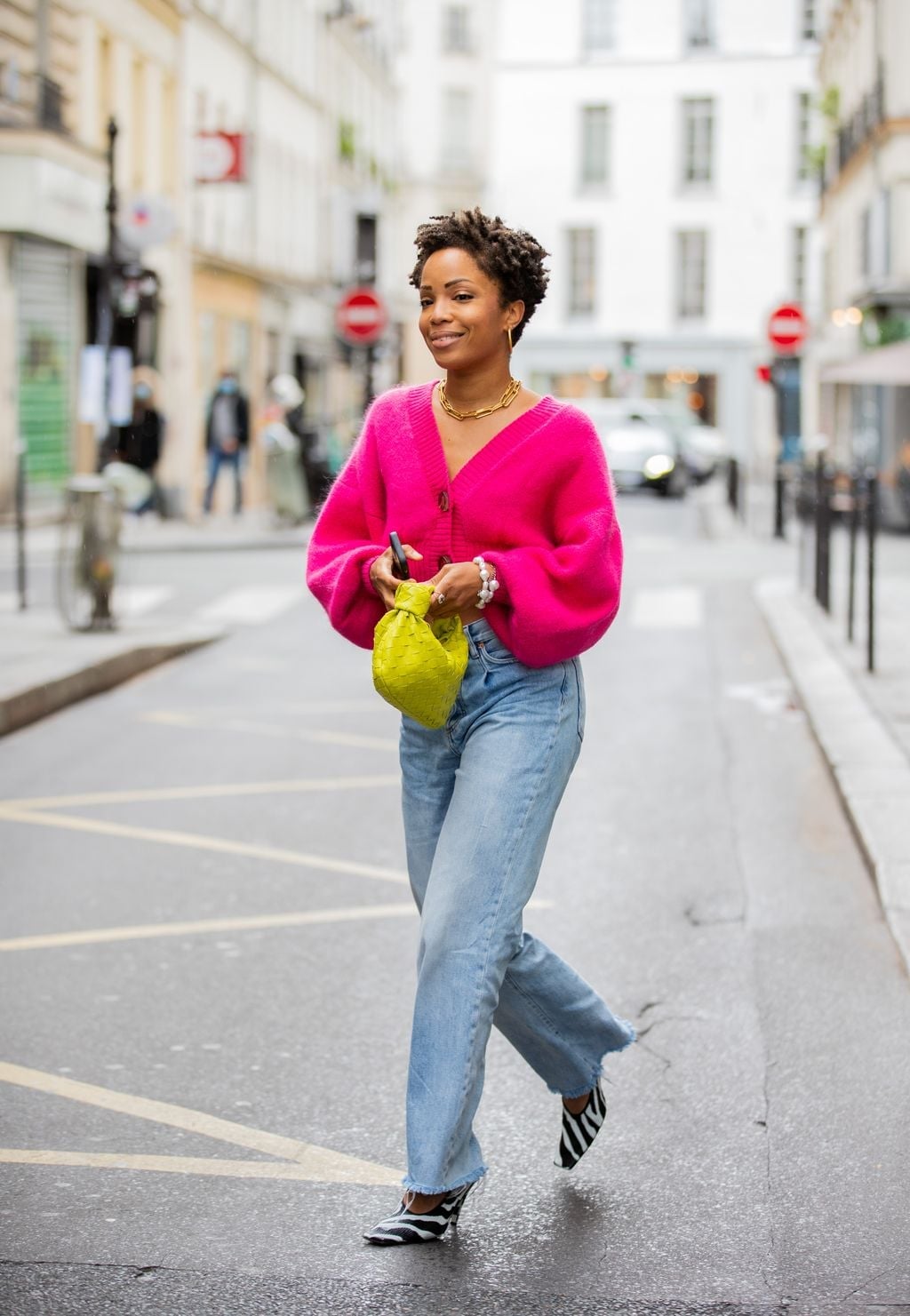 Hot Pink Cardigan Over Jeans Hot Pink Cardigan Over Jeans — Trendy Layering Outfits