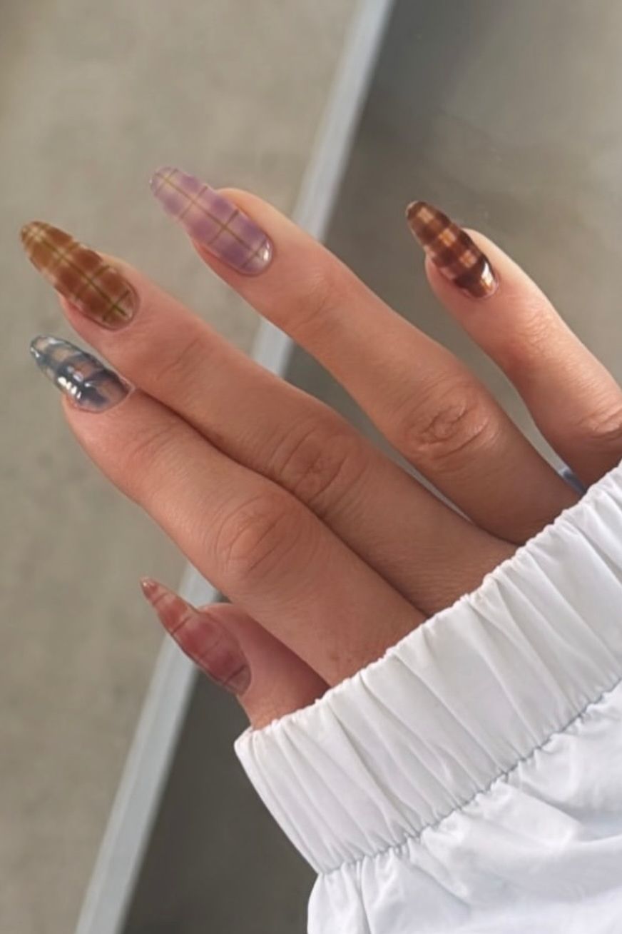 Plaid Pattern Clear Glossy Long Stiletto Nails Plaid Pattern Clear Glossy Long Stiletto Nails — Trendy Long Nails